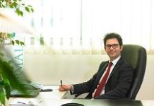 Dott. Massimo_Delle_Grazie__Direttore_Generala_Dermal_Medical_Division
