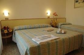 HOTEL GIGLIOLA.CAMERA