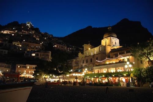 Hotel Buca di Bacco - Positano by night