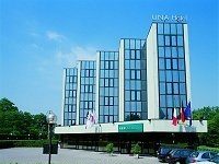 “Lodi in Bicicletta” e “La strada del vino” le promozioni 2012 di UNA Hotel & Resort UNA Hotel Lodi