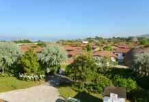 PORTO POTENZA PICENA (MC), NUOVO NATURAL VILLAGE L Nuovo_Natural_Village_-_Immerso_nel_verde