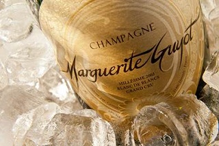 La Cuvée Extase Marguerite Guyot, Blanc De Blancs Grand Cru, Millésime 2002, è Stato Giudicato Il Migliore Champagne In Assoluto Alla Giornata Champagne 2012 (roma, 2 Ottobre) La Cuvée Extase Marguerite Guyot, Blanc de Blancs Grand Cru, millésime 2002, è stato giudicato il migliore Champagne in assoluto alla Giornata Champagne 2012 (Roma, 2 ottobre)