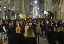 MILANO. La Vendemmia di via Montenapoleone: quattro giorni tra vino e shopping La Vendemmia 2012