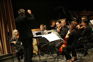 Divertimentoensemble2 DivertimentoEnsemble2