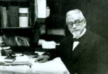 Ulrico Hoepli nel_suo ufficio