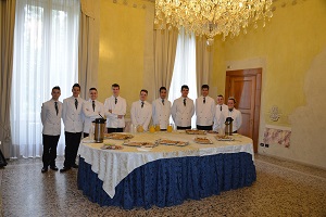 I ragazzi dellIstituto Alberghiero Carlo Porta