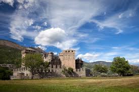 CASTELLO DI FENIS VALLE D'AOSTA FENIS