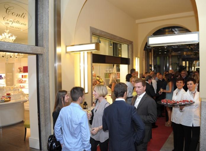 Conti Restaurant Via Montenapoleone 19 Milano 15 Settembre 2014 Conti Restaurant - via Montenapoleone 19 - Milano 15 settembre 2014
