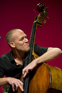 Avishai Cohen AVISHAI COHEN