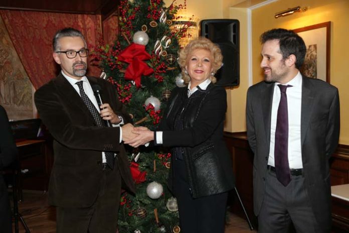 Il Presidente Di Asm Marinella Di Capua Con Il General Manager Del Savini Marco Tridente E Il Responsabile Della Comunicazione Federico Aldo Nobile Il Presidente di ASM Marinella Di Capua con il General Manager del Savini Marco Tridente e il Responsabile della Comunicazione Federico Aldo Nobile