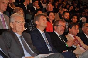da sinistra a destra  Monti Peter Droell Commissione europea e Roberto Maroni ad EUCYS