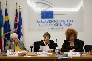 Parlamento Europeo - Sala delle Bandiere - nascita del Premio Europa e Cultura Parlamento Europeo - Sala delle Bandiere - nascita del Premio Europa e Cultura