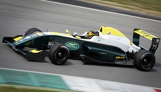 Peccenini in azione r