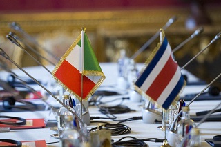 Bilateral Presidencial Costa Rica - Italia 001