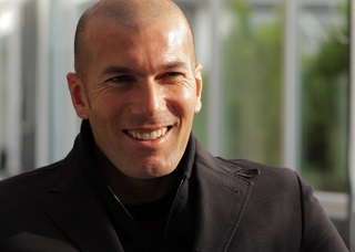 Laeffe Play Zinedine Zidane R laeffe Play Zinedine Zidane r