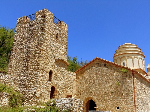 abbazia sant angelo al raparo