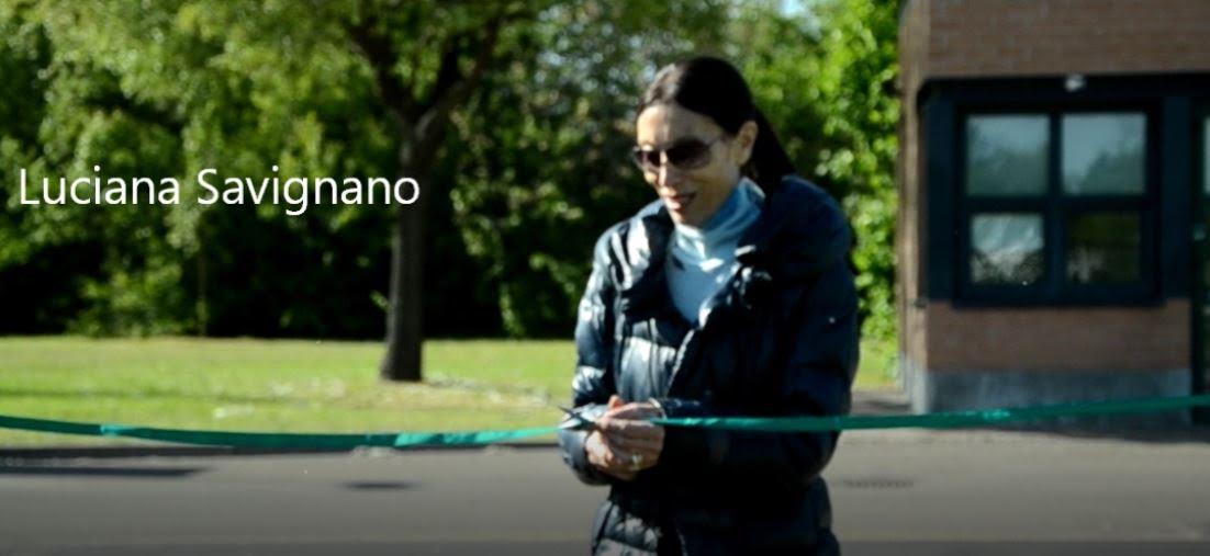 Luciana Savignano - taglio del nastro