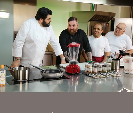 ANTONINO CANNAVACCIUOLO Pupirichiello