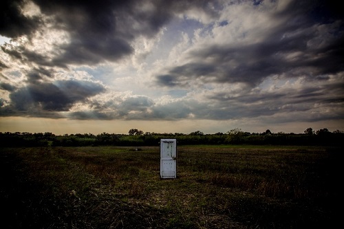 KARADRA TUTTI A CASA PER SALVARE LA TERRA KARADRATUTTI A CASA PER SALVARE LA TERRA