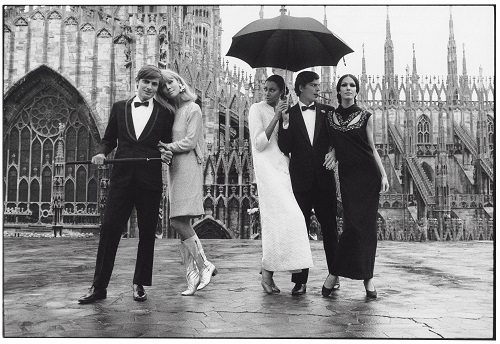 La Rinascente lR100 Serge Libiszewski Servizio fotografico per la Rinascente sul tetto del grande magazzino in piazza del Duomo