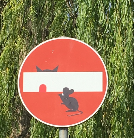 interventi Clet Abraham a Monteriggioni 1