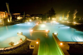 Aquaria Terme   notte