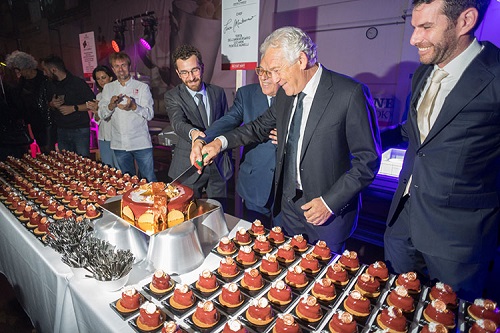 110 anni di Pentole-Agnelli Festa presso lo stabilimento di Bergamo 110 anni di Pentole-Agnelli