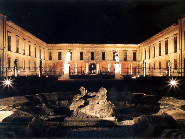Villa Arconati Notturna VILLA ARCONATI notturna