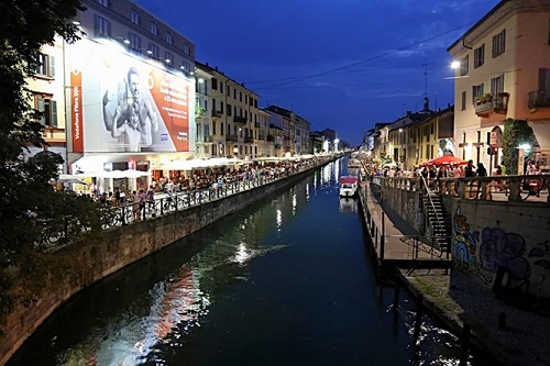 FORMULA 1 SUI NAVIGLI