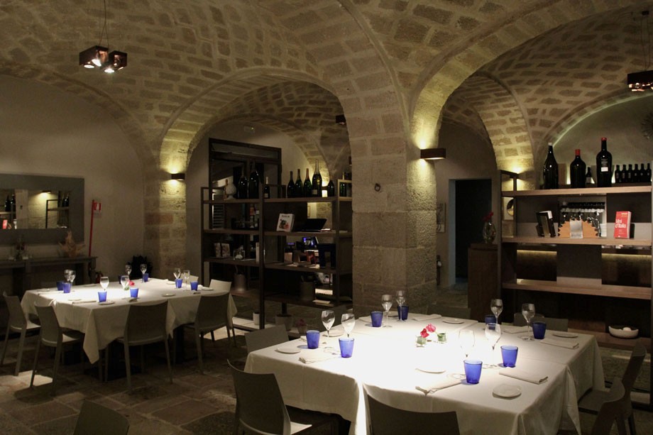 UMANI RISTORANTE interno sala