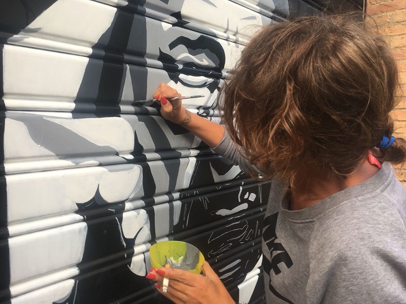 12 Lajatico - Luna Berlusconi - ritratto di Gillo Dorfles