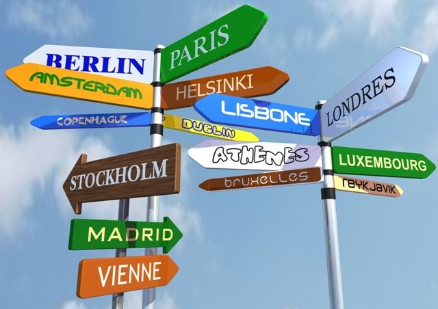 Nuovi laureati -per fare carriera importanti le lingue e trasferirsi allestero