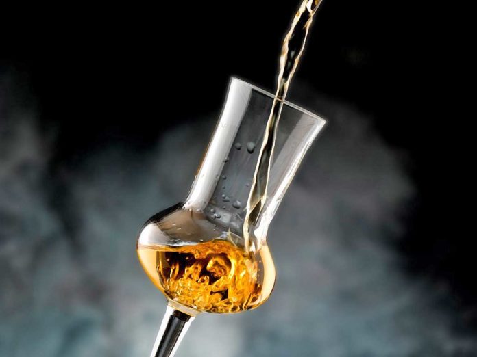 Per La Falsa Grappa Scende In Campo La Commissione Ue Per la falsa grappa scende in campo la Commissione Ue