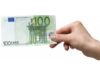 Scuola Stipendi 100 euro al mese di aumento Non bastano
