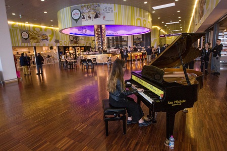 Pianocity for Peace Aeroporto Orio al Serio 5