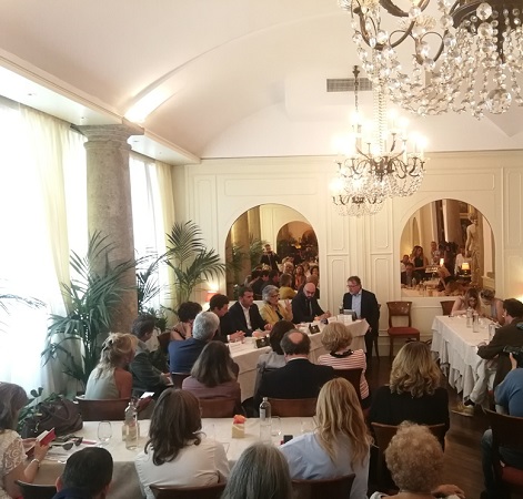 Ristorane Il Boeucc Conferenza Stampa Locali Storici Italiani RISTORANE IL BOEUCC conferenza stampa Locali Storici Italiani