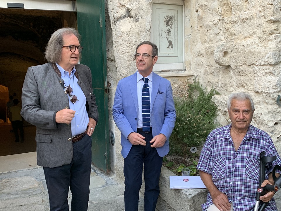 Foto di Cosmo Laera inaugurazione Tutti i pani del mondo 2