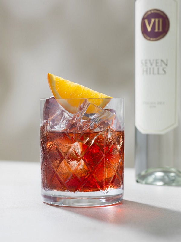 NEGRONI con VII HILLS ITALIAN DRY GIN