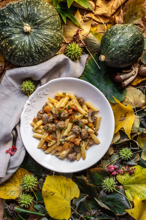 Penne zucca funghi polpettine