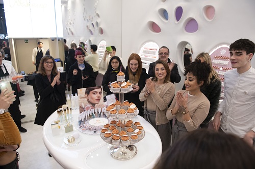 Cosmetics Group - WU Birthday 2