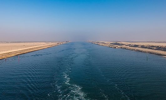 Il Canale di Suez compie 150 anni