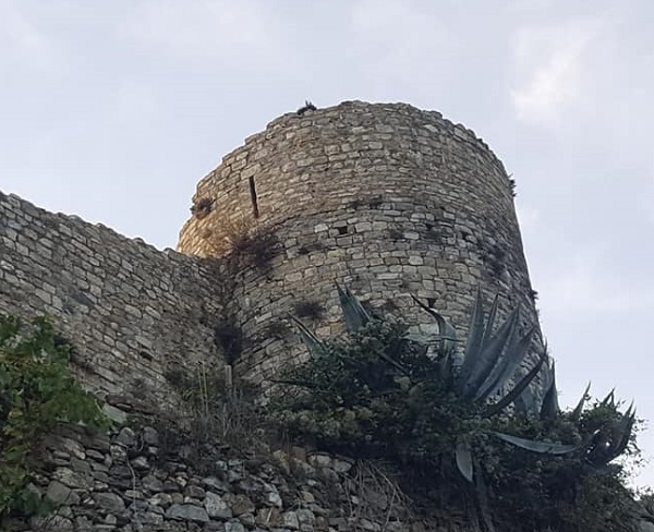 Castello Pietralata castello pietralata