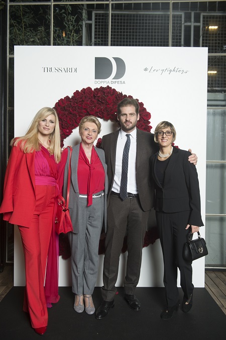 DOPPIA DIFESA Michelle HunzikerIneke HunzikerTomaso TrussardiGiulia Bongiorno r