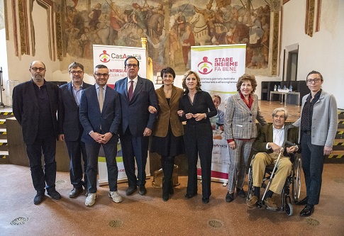 Casamica - Francesca Schiavone - Umanitaria gruppo