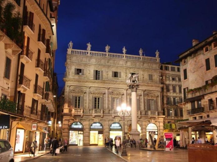 PALAZZO MAFFEI nel cuore di Verona