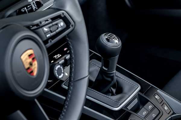 Porsche Cambio manuale a sette rapporti per i modelli 911 Carrera S e 4S