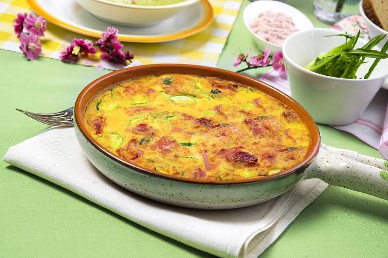 frittata-crudo-zucchine-menta-min 