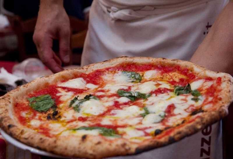 pizza-margherita-Fratelli-Salvo 