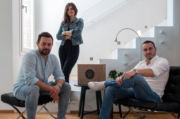 TheGinWay Alessio-Maccione-Sabrina-Sinigaglia-e-Cesare-Zavattaro orizzontale- TheGinWay Alessio-Maccione-Sabrina-Sinigaglia-e-Cesare-Zavattaro