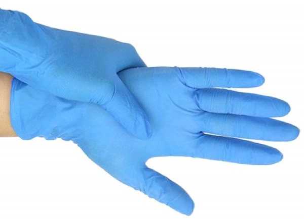 speculazioni sui prezzi dei guanti protezione dal contagio